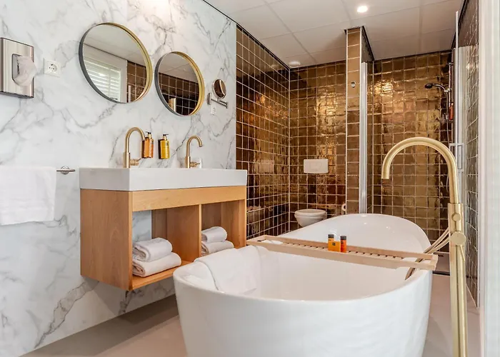 Hotel WICC